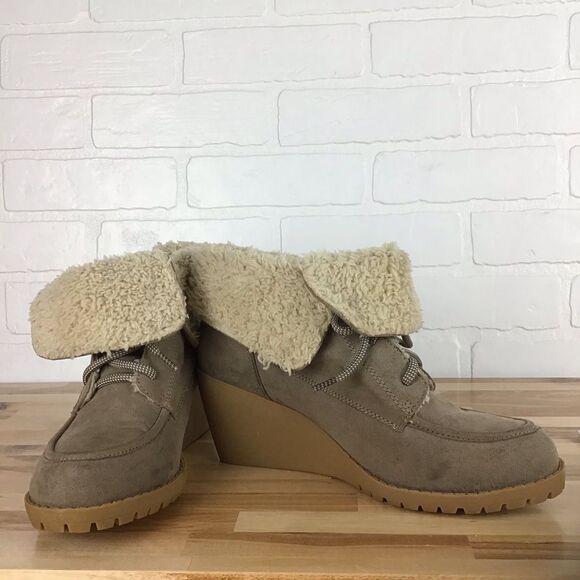 bke Sole ankle boots lace up wedge plateform faux fur tan size 10 fall booties - Picture 6 of 16